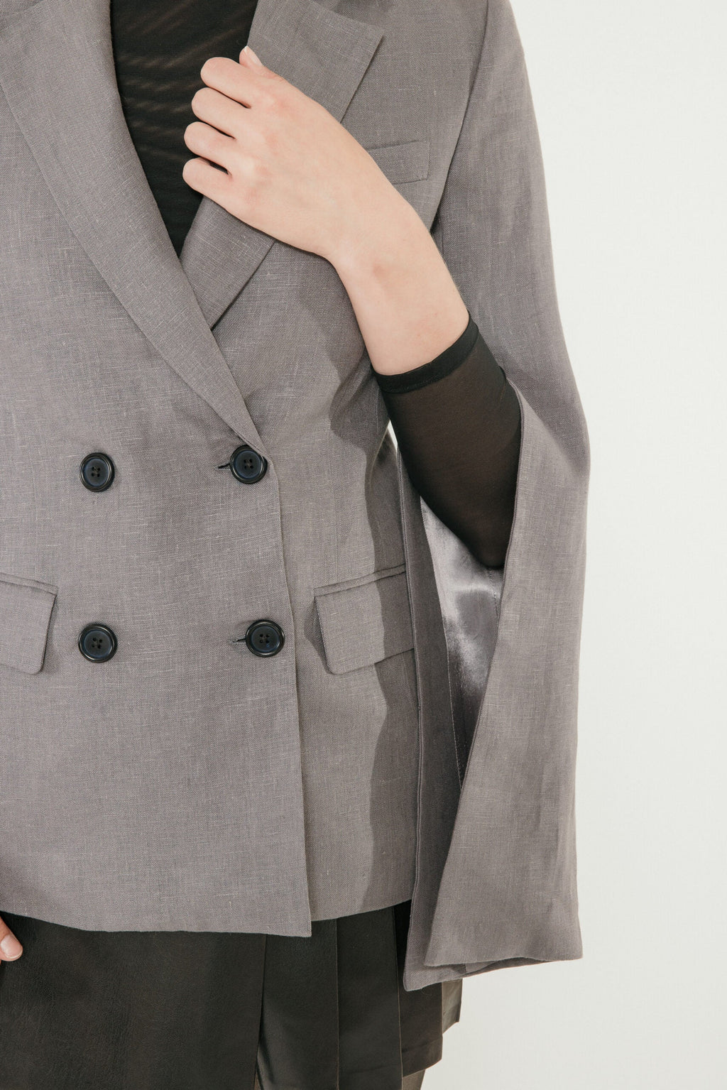 The Josephine Linen Blazer in Slate